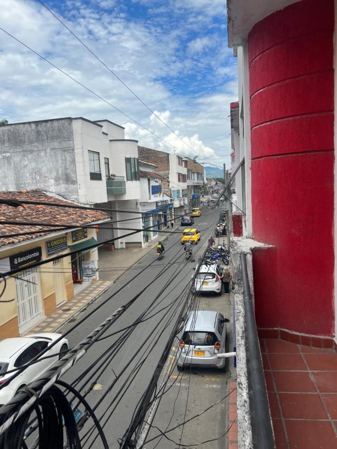 Gran Hotel Cartago Buitenkant foto